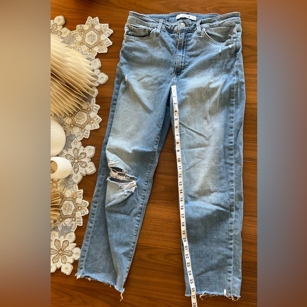 Joe’s Jeans Light Distressed Straight Leg Jeans 30